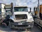 2004 Freightliner Columbia 120 Semi Truck