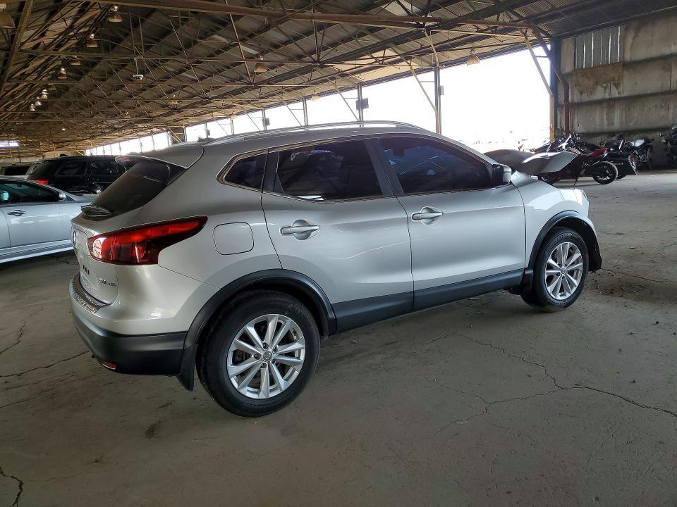 2017 Nissan Rogue Sport sv