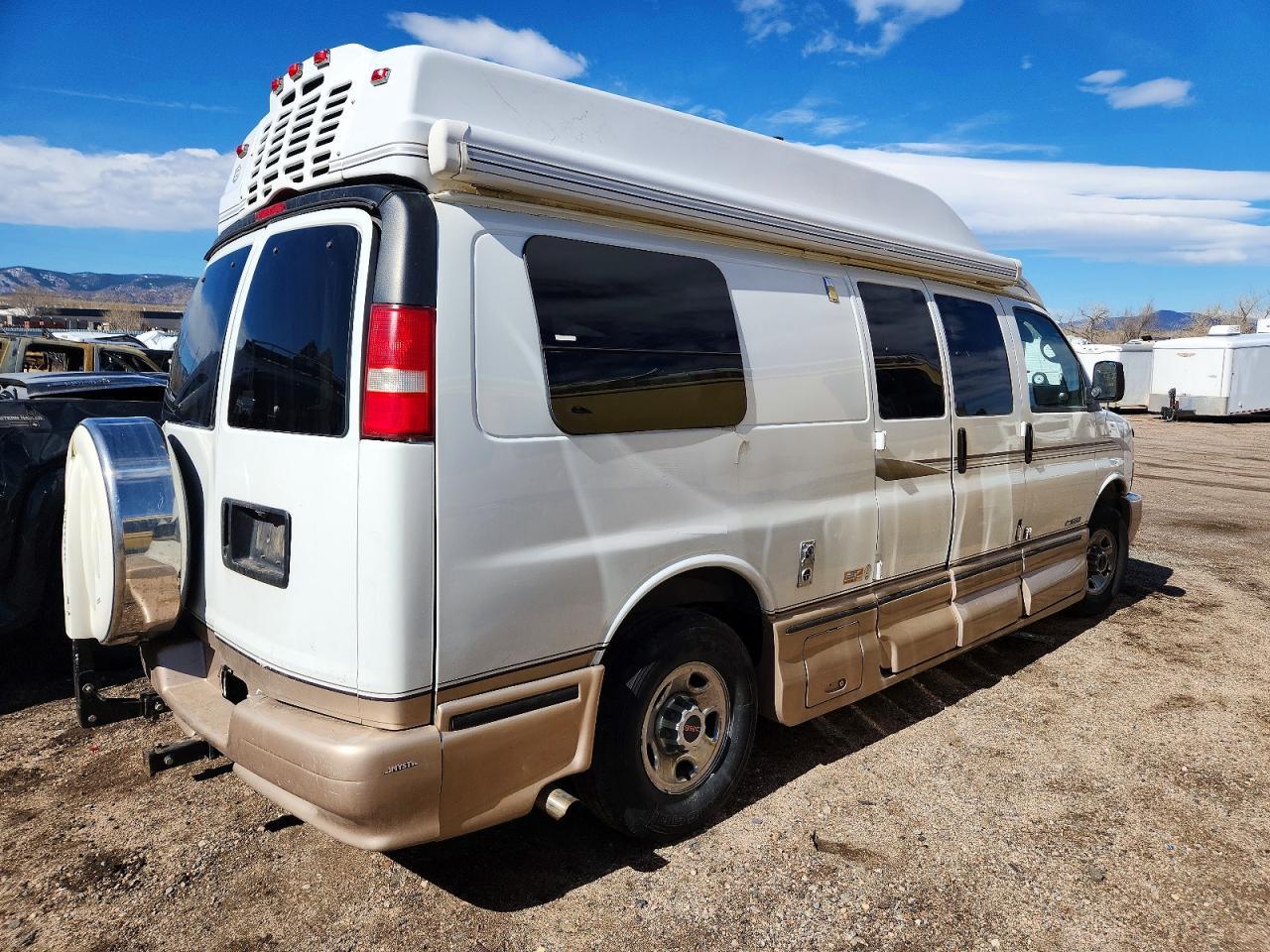 2004 Chev Express G3500