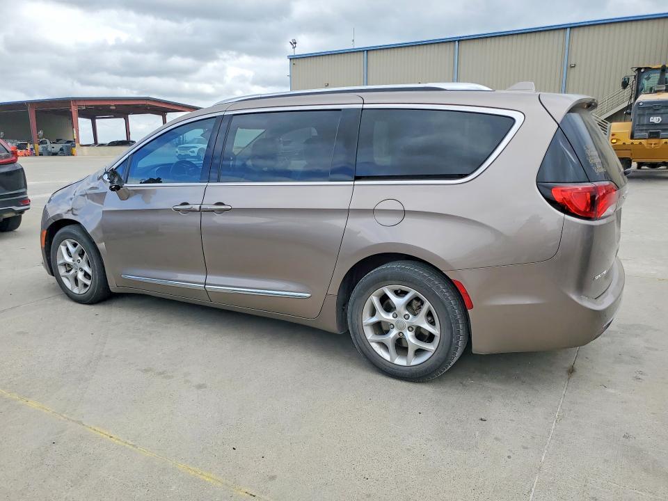 2017 Chrysler Pacifica Touring l Plus