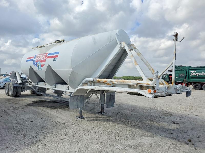 1988 Heil Cement Trailer