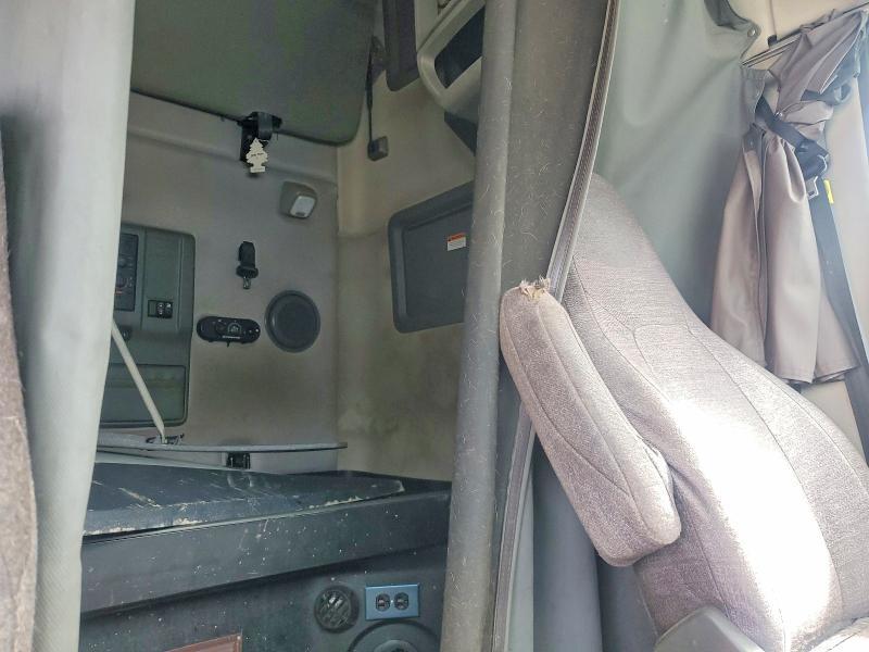 2019 Volvo VNL Semi Truck