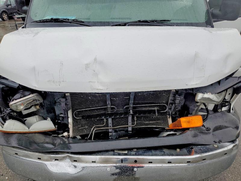 2014 Chev Rolet Express 2500 Cargo Delivery van