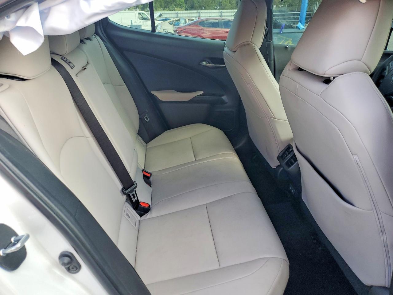 2023 Lexus Ux 250h Base