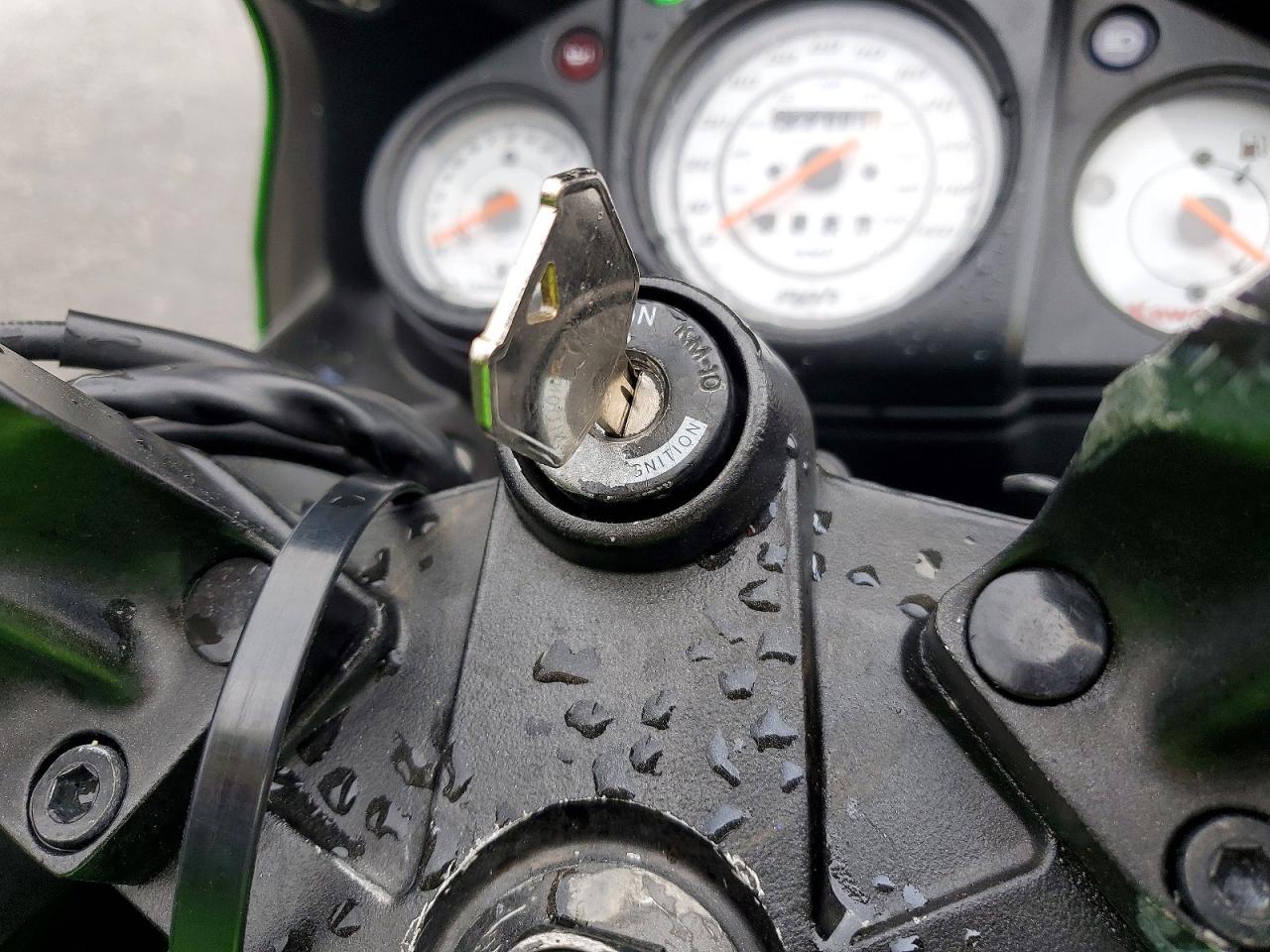 2012 Kawasaki EX250 J