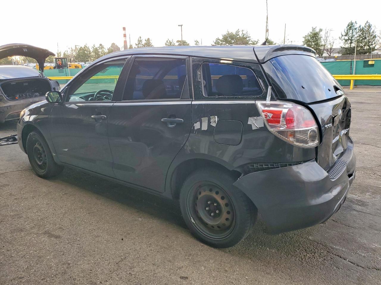 2005 Toyota Matrix Base