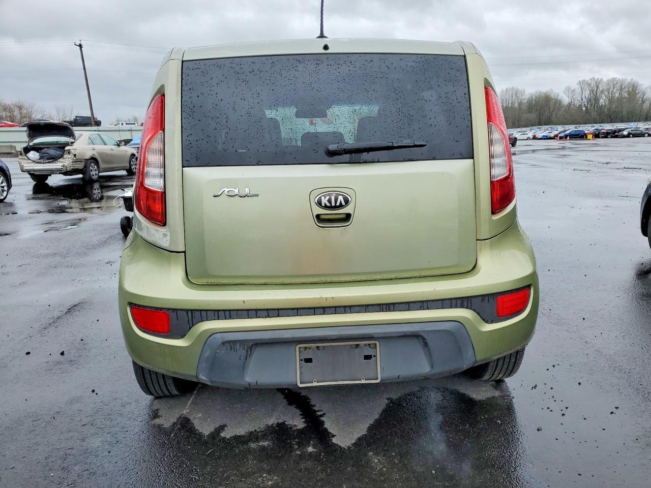 2013 KIA Soul Base