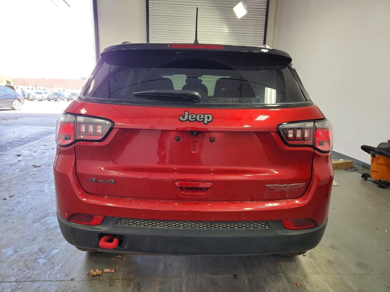 2025 Jeep Compass Trailhawk