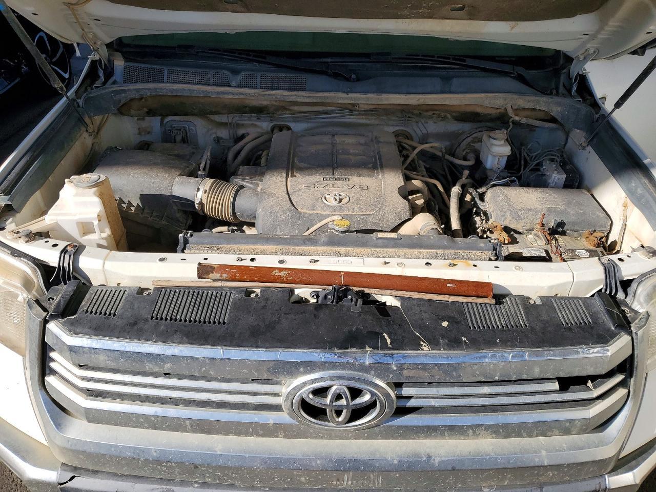 2016 Toyota Tundra SR5