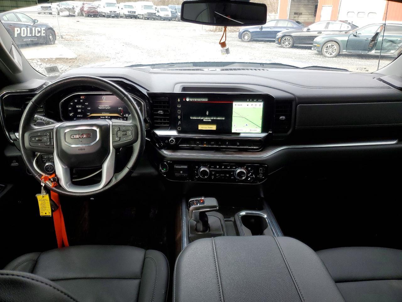 2026 GMC Sierra K1500 SLT