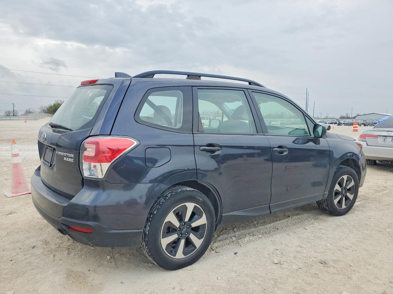 2017 Subaru Forester 2.5i