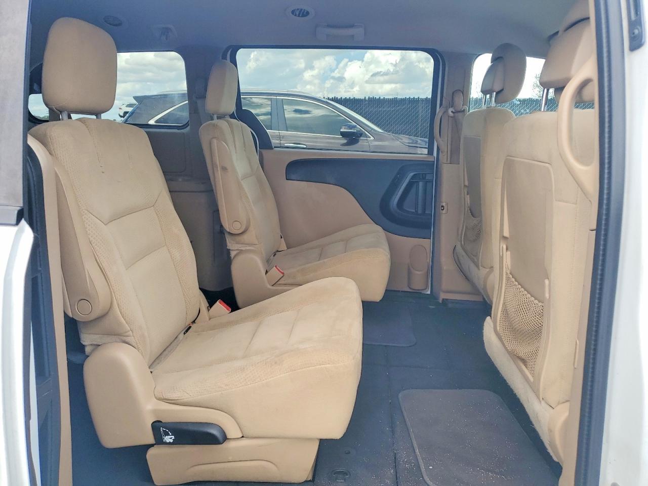 2015 Dodge Grand Caravan sxt