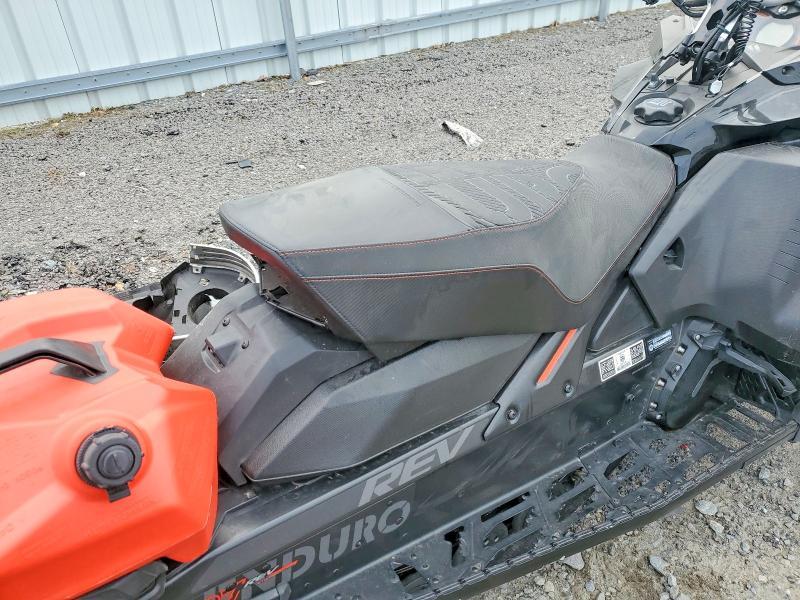 2019 Skidoo Renegade X E-TEC 850