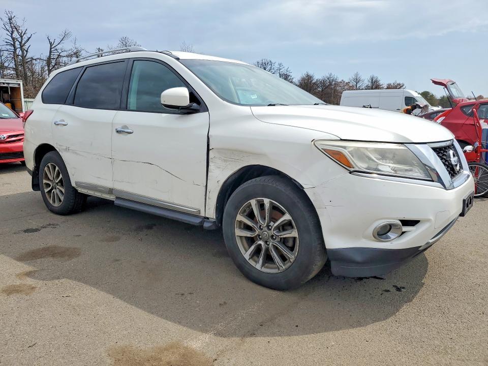 2013 Nissan Pathfinder s