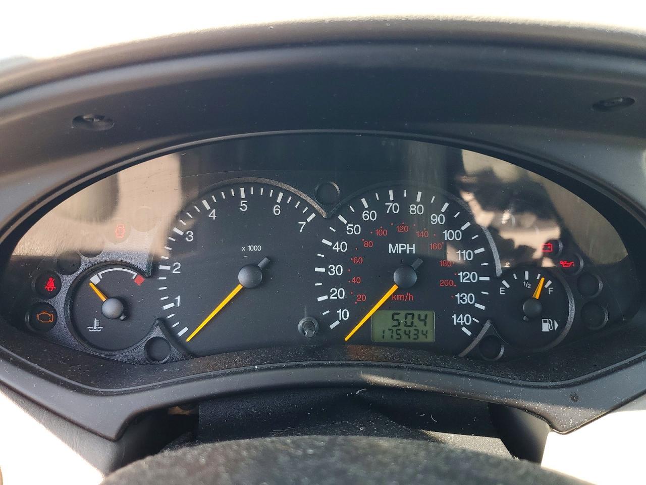 2004 Ford Focus ZX5