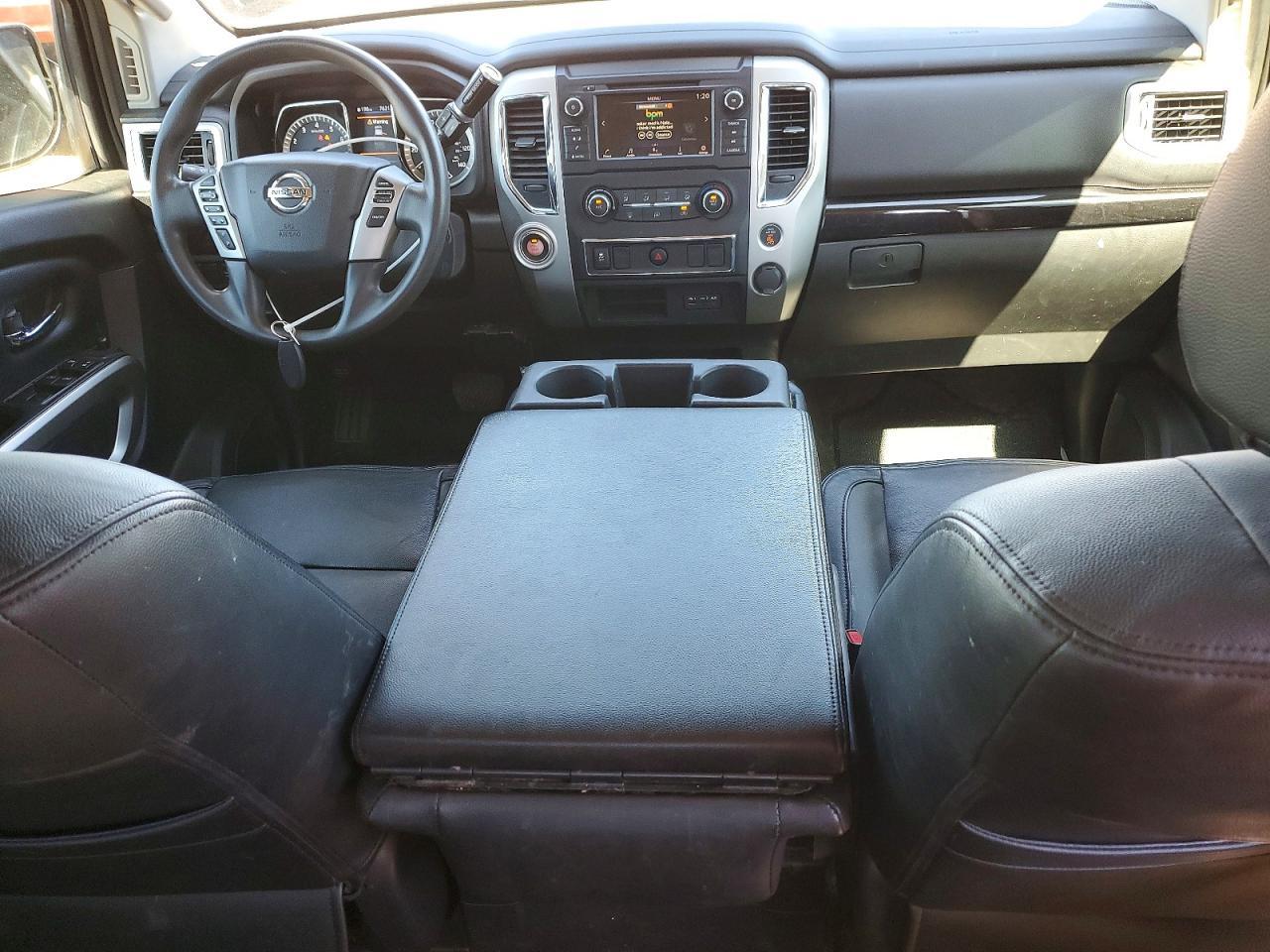 2019 Nissan Titan SV