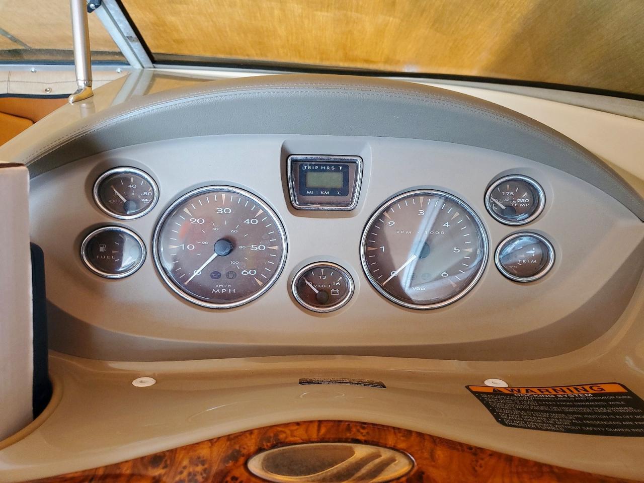 2002 Maxum Boat