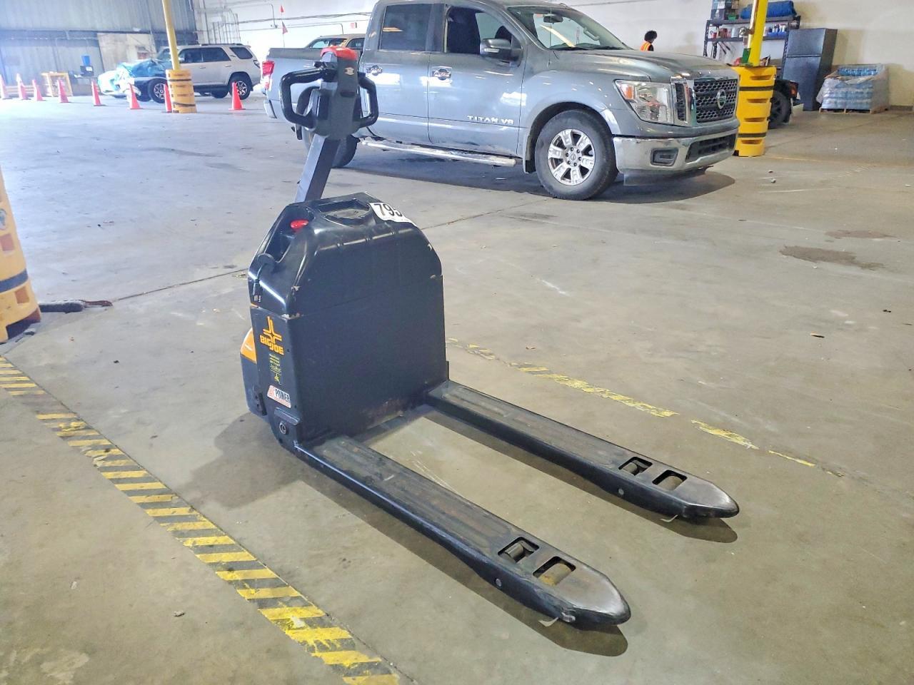 2024 Big Joe 2024 Oeth Pallet Jack-Pallet Jack