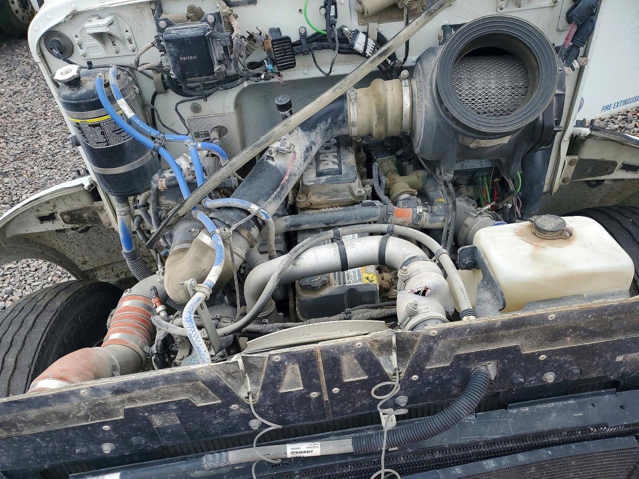 2016 Peterbilt 337 Flatbed Truck