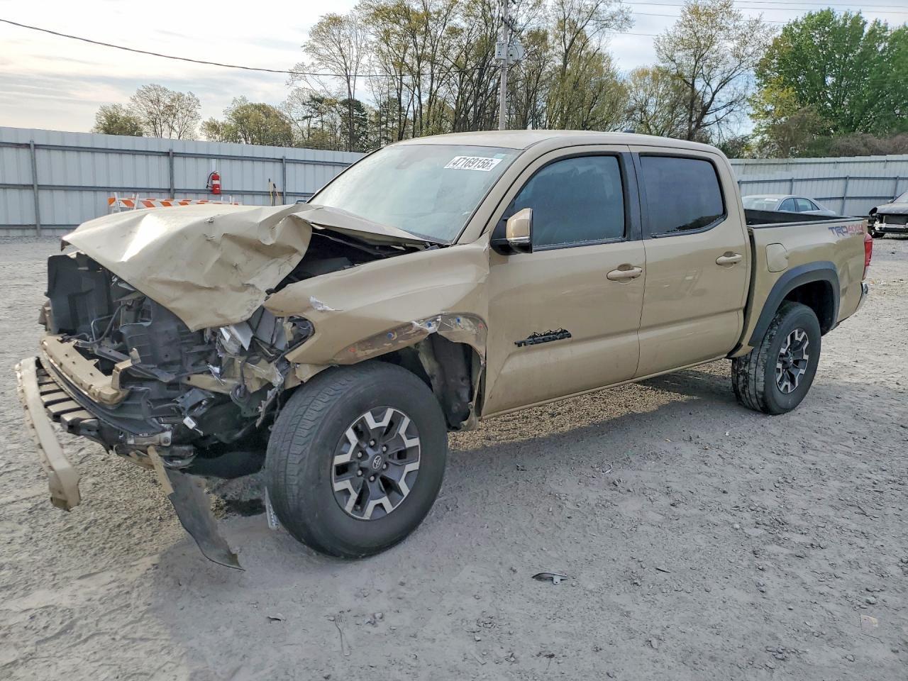 2019 Toyota Tacoma TRD OFF-Road