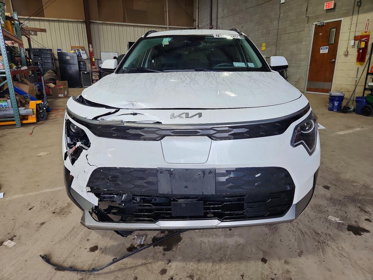 2023 KIA Niro ev Wind