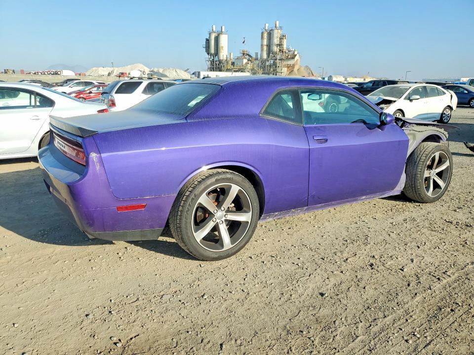 2014 Dodge Challenger r