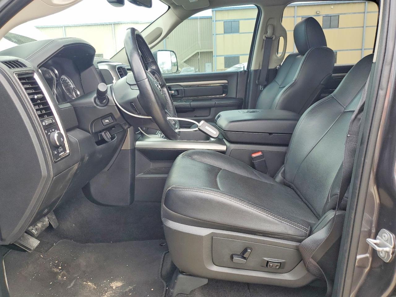 2017 Dodge RAM 1500 Sport