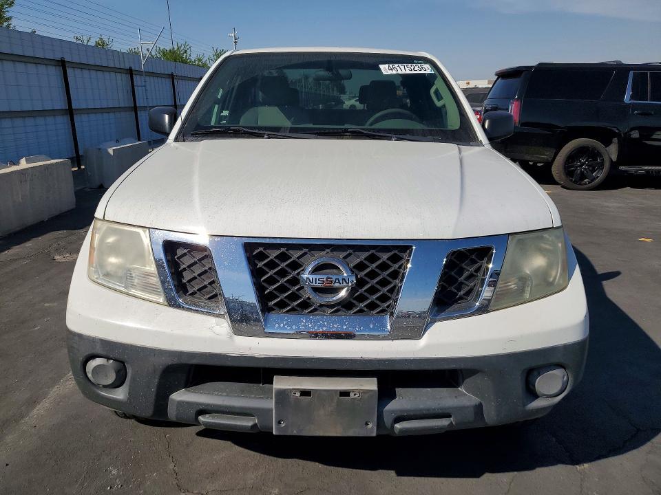 2013 Nissan Frontier s