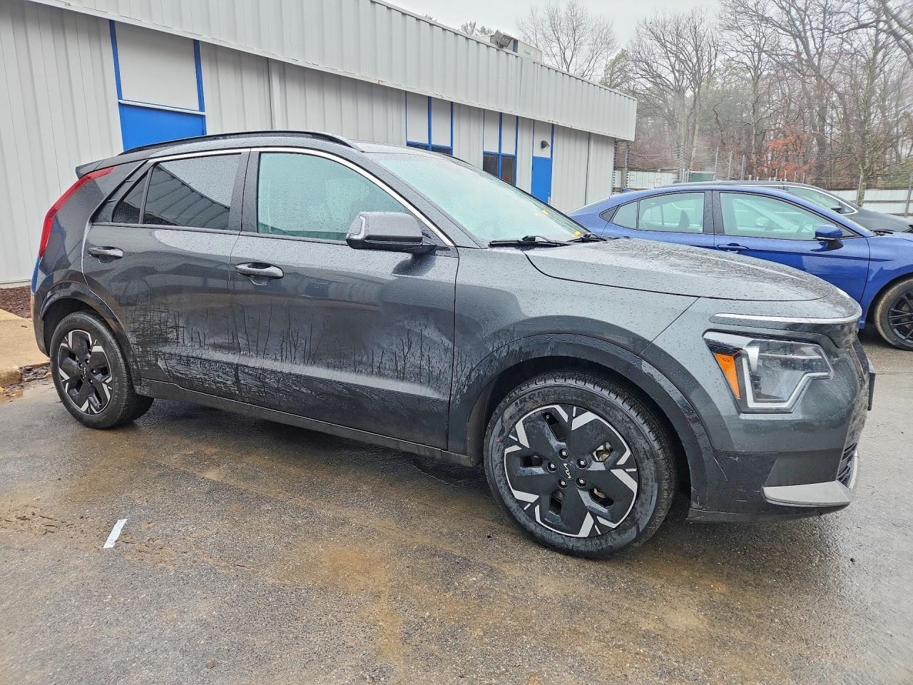 2023 KIA Niro ev Wind