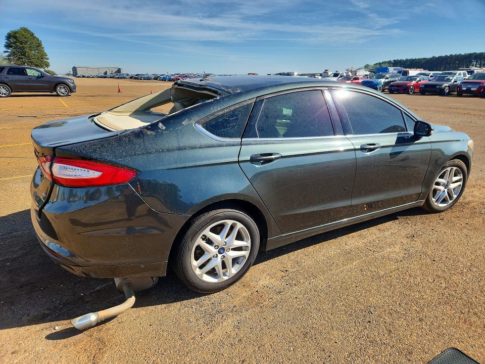 2015 Ford Fusion se