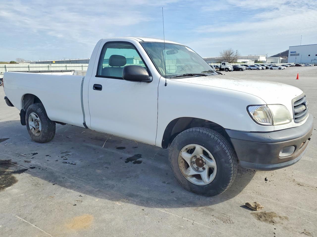 2001 Toyota Tundra Base