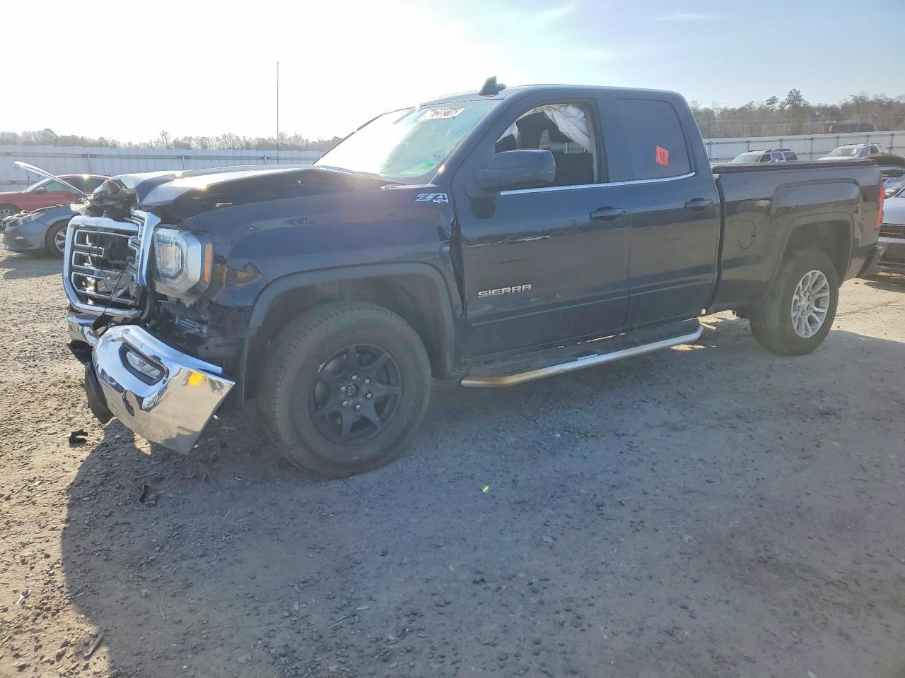 2018 GMC Sierra K1500 SLE