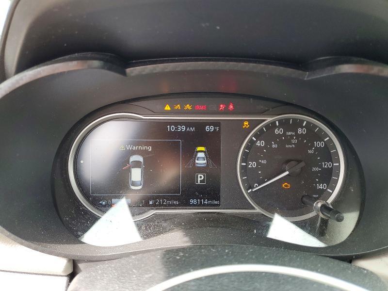 2022 Nissan Versa sv