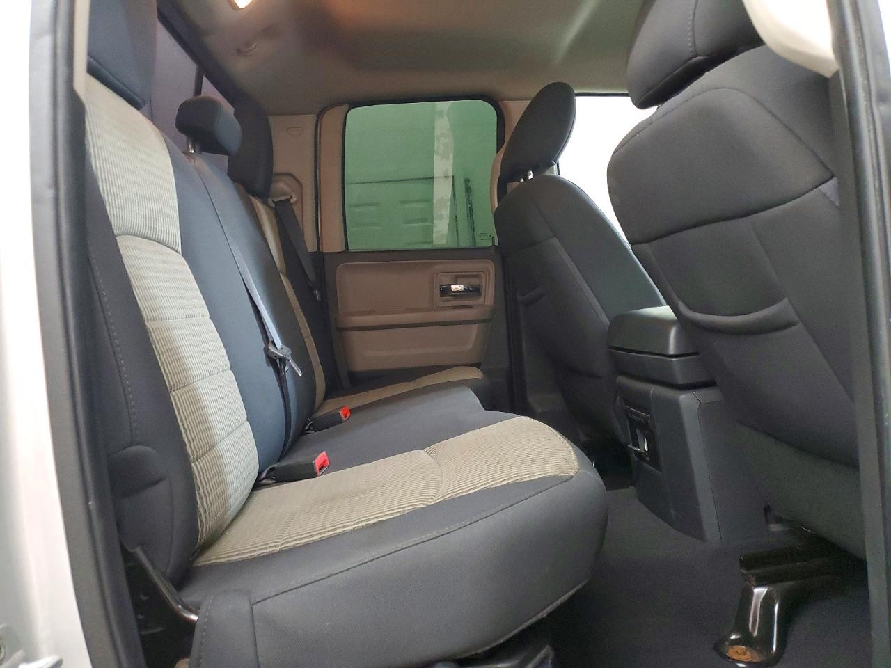 2012 Dodge RAM 1500 SLT