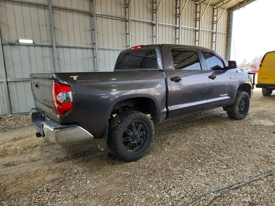 2015 Toyota Tundra SR5