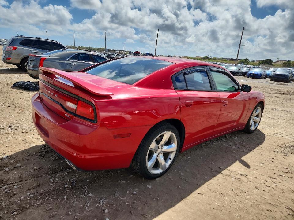 2013 Dodge Charger r
