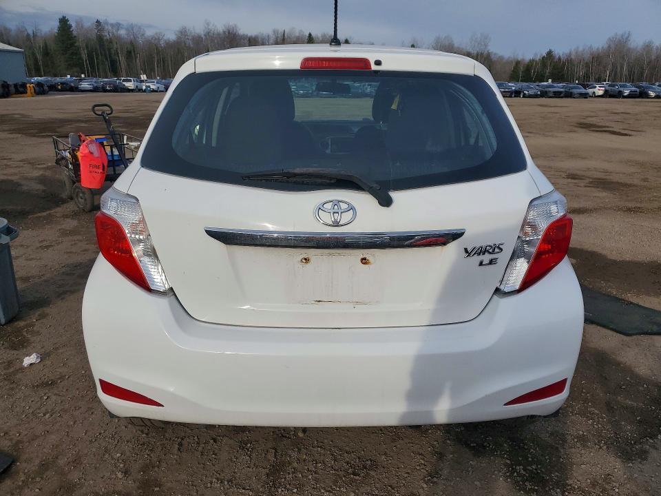 2014 Toyota Yaris 5-door l