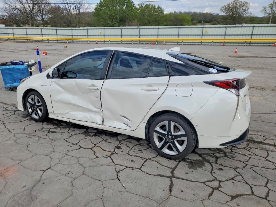 2017 Toyota Prius Four Touring