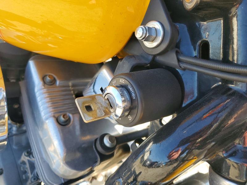 2005 Harley-Davidson XL883 C