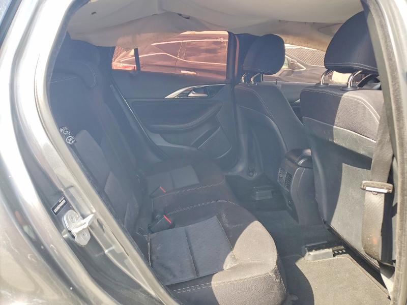 2017 Infiniti Qx30 Base