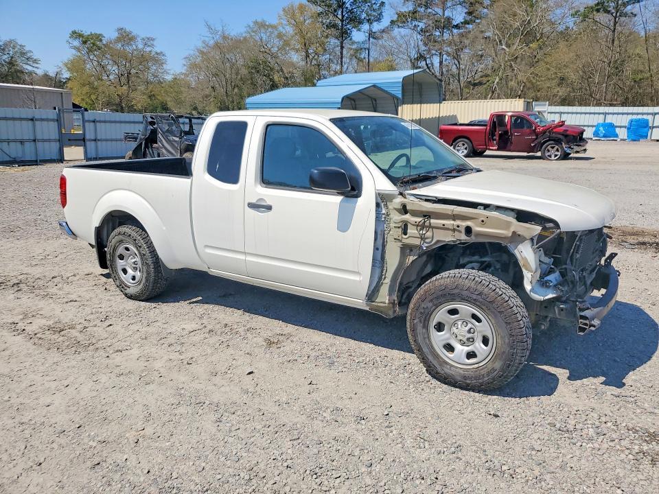 2018 Nissan Frontier s
