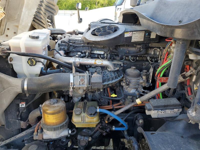 2016 Freigliner 2016 Freightliner Cascadia 125 Semi Truck