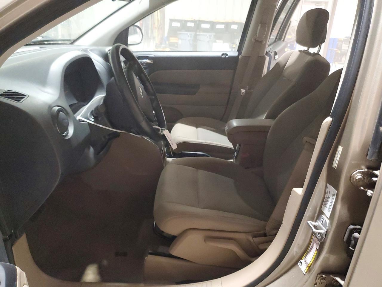 2010 Jeep Compass Sport