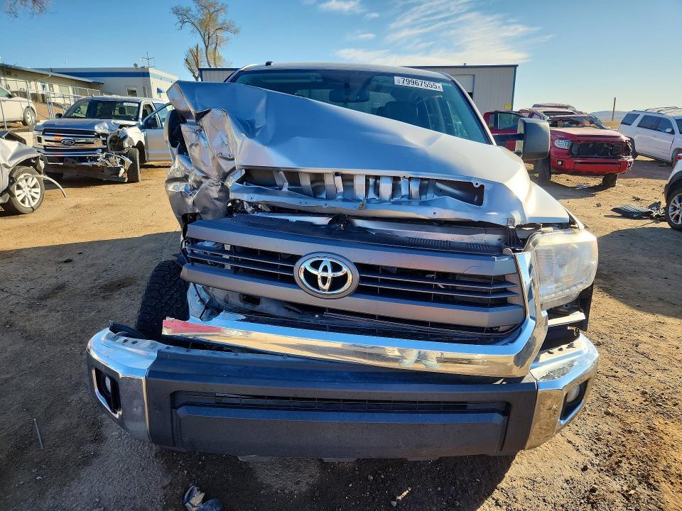 2015 Toyota Tundra SR5