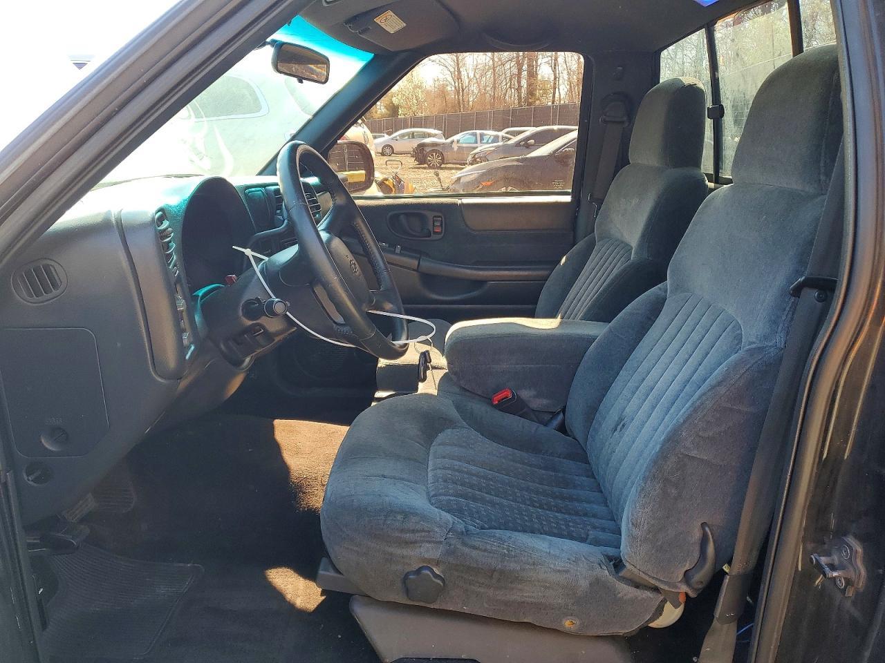 2000 Chevrolet S Truck S10