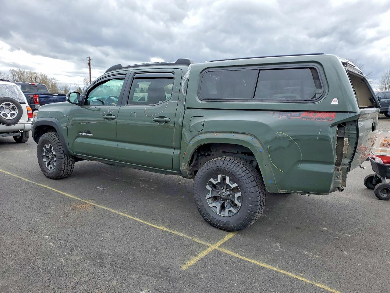2022 Toyota Tacoma TRD OFF-Road