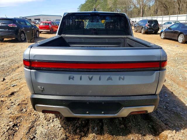 2025 Rivian R1T Adventure
