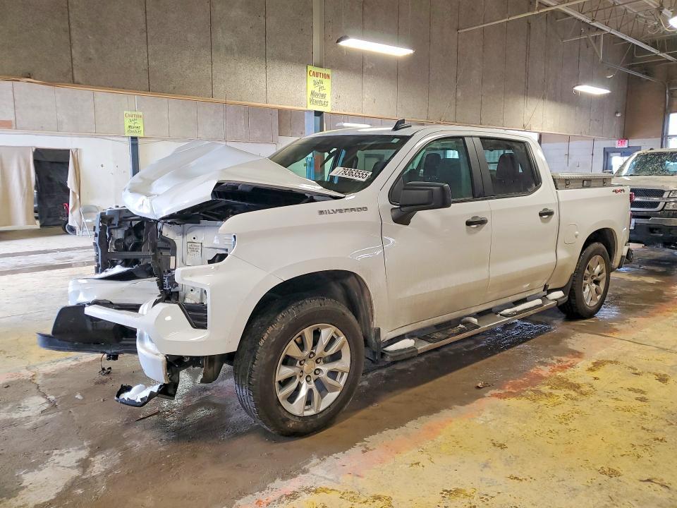 2024 Chevrolet Silverado K1500 Custom