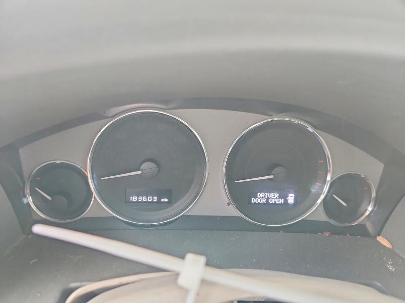 2009 Jeep Commander Overland