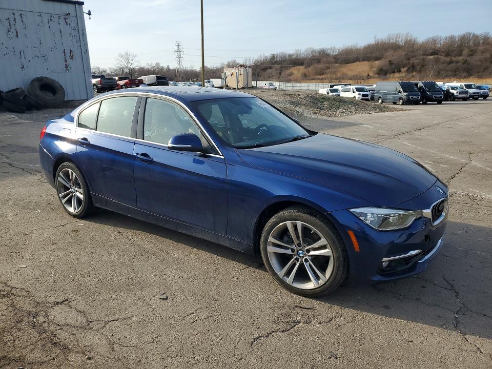 2018 BMW 330 xi